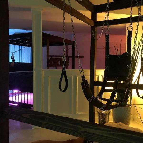 This House Has Some Kinky Secrets