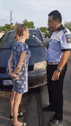 these girls know how to grab attention 32 gifs 7.html - 1 HD GIF | Premium Gallery 2019