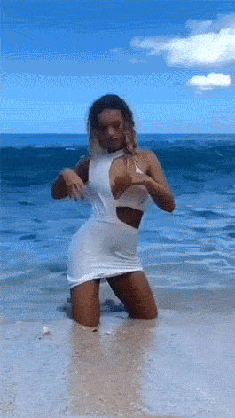 hotties go fail 32 gifs 10.html - 1 HD GIF | Premium Gallery 2020