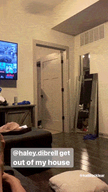 hotties go fail 32 gifs 10.html - 1 HD GIF | Premium Gallery 2020