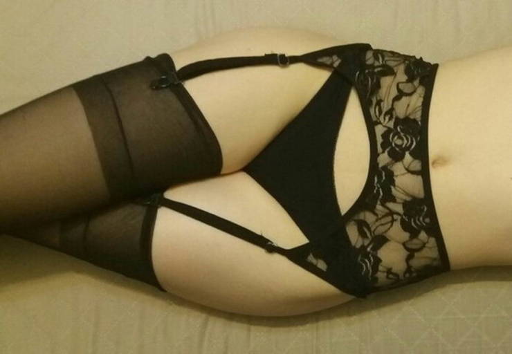 Girls Try Sexy Clothes They Bought Online