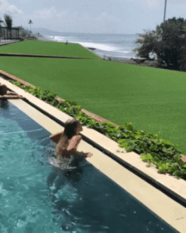 hot girls are here for you 30 gifs 4.html - 1 HD GIF | Premium Gallery 2020