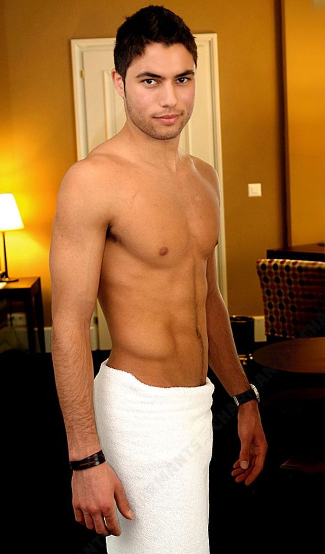 Sexy guys (60 pics)