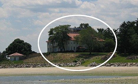 Curiosities and bonus pictures