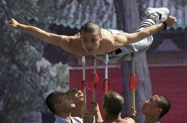 Only in Asia (145 pics)