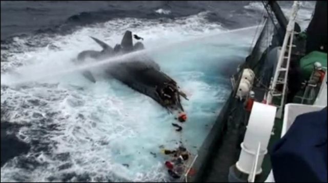 Trimaran Ady Gil Goes Down (15 pics + 2 videos)
