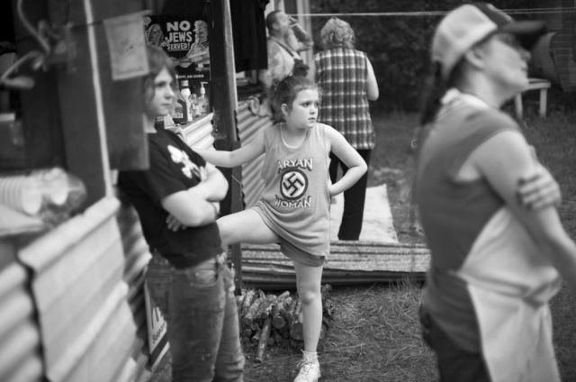 Taboo Snapshots: Neonacizm in The USA (41 pics)