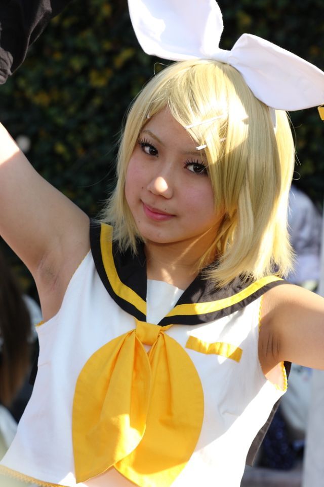 Really Cute Female Japanese Cosplayers (65 pics)