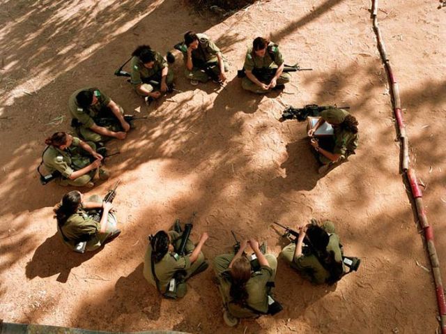 Israeli Military Girls (67 pics)
