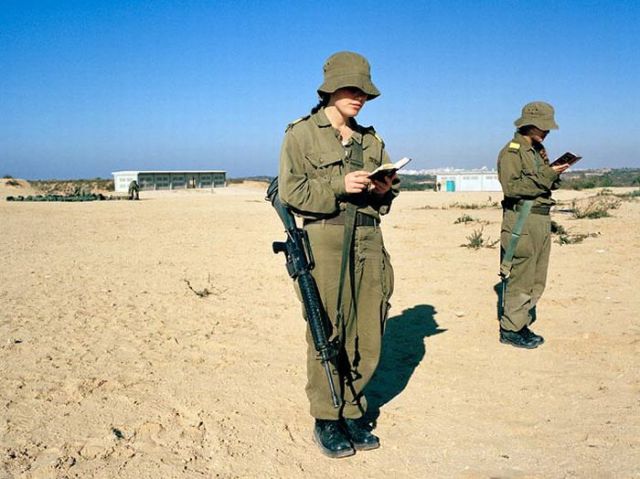 Israeli Military Girls (67 pics)