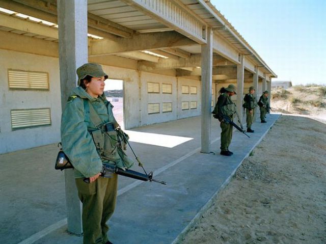 Israeli Military Girls (67 pics)