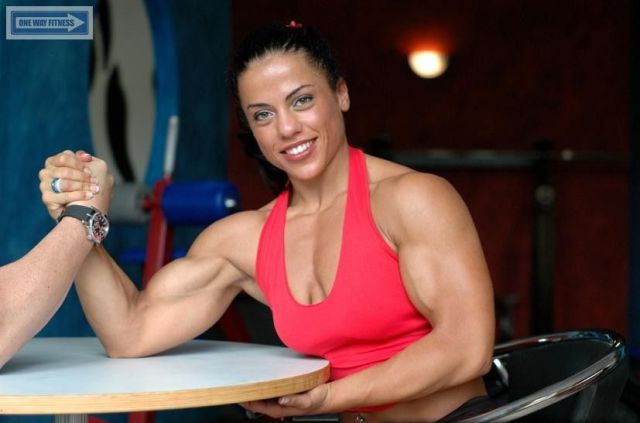 Female Terminators (69 pics)