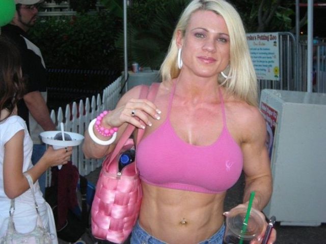 Female Terminators (69 pics)