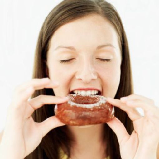 Donuts and Girls &ndash; What More to Ask! (33 pics)