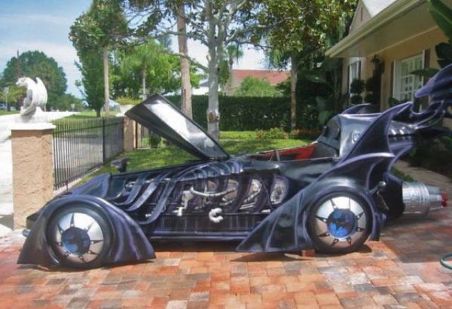 Epic Cars for Batman Fans (17 pics)