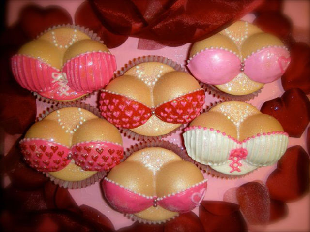 Busty Cakes