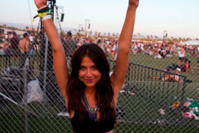Coachella Music Festival: Half Naked Hot Young White Chicks Dancing