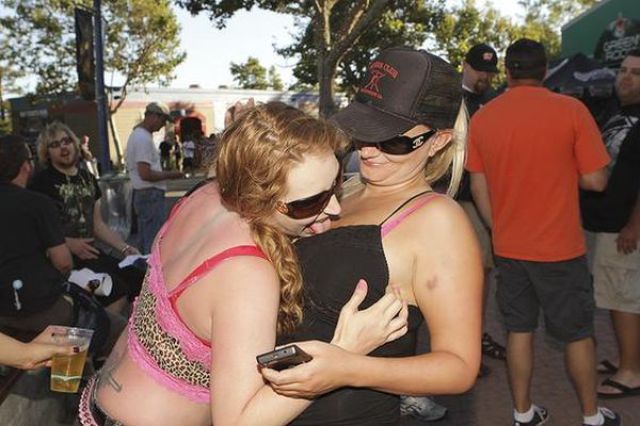 Girls from Rockstar Mayhem Festival 2011