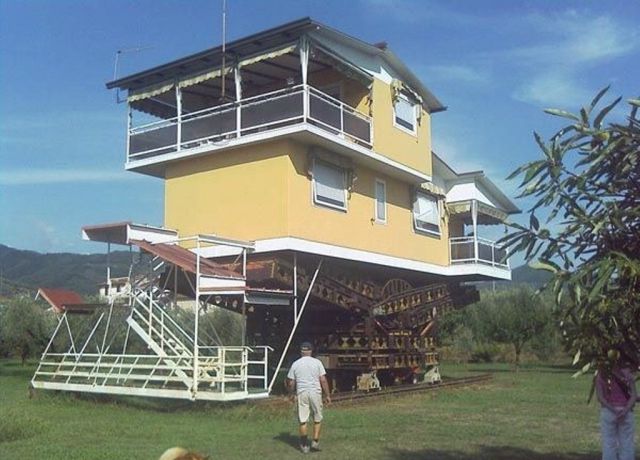 Epic Houses