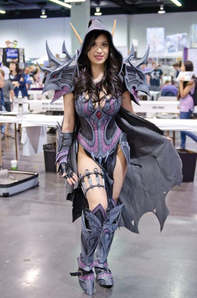 Most Attractive Geeky Girls in Costume from 2011