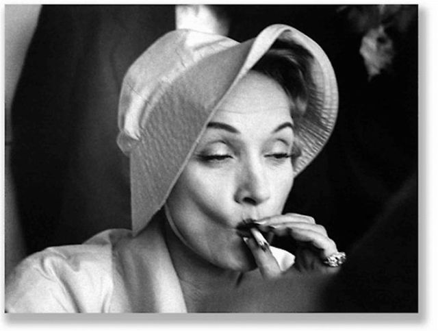Rare Photographs of Celebrities. Part 18