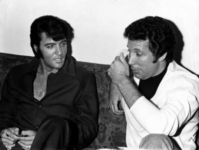 Rare Photographs of Celebrities. Part 18