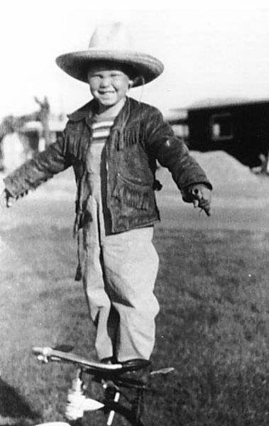 rare photographs of celebrities part 19 144 pics 3.html - 144 HD Photos | Premium Gallery 2012