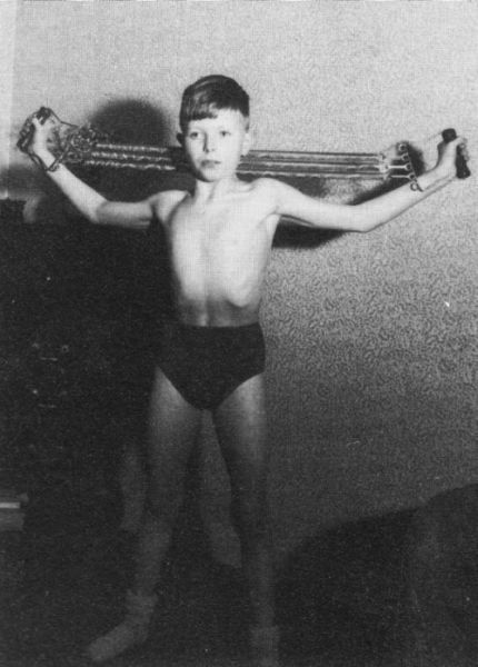 Rare Photographs of Celebrities. Part 19