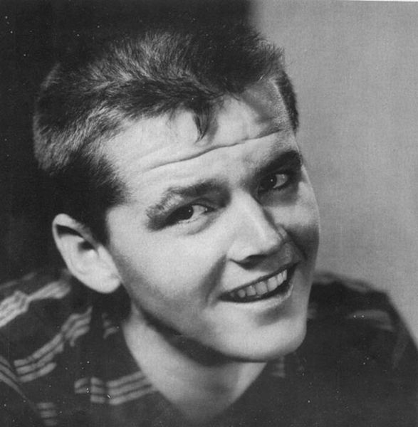 Rare Photographs of Celebrities. Part 19