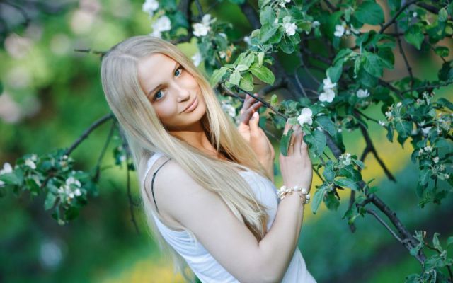 There Are Beautiful Girls Here: Part 7