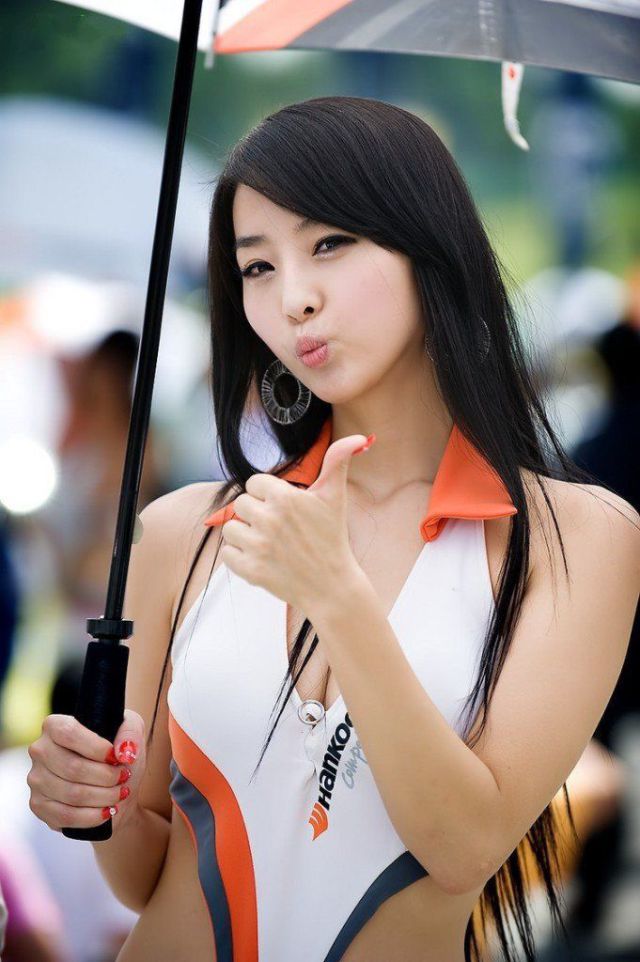 There Are Beautiful Girls Here: Part 8