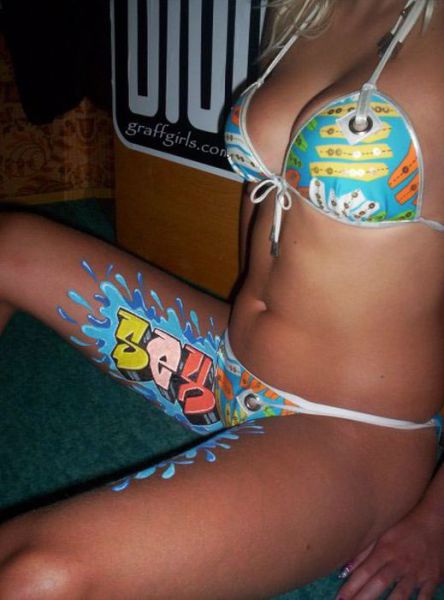 Girls with Graffiti Body Art
