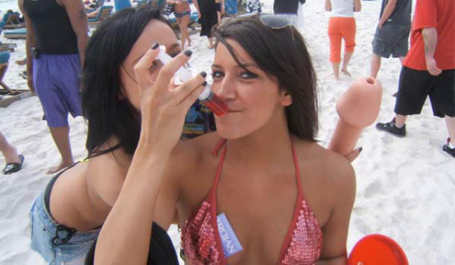 Spring Breakers Know How to Party Hard