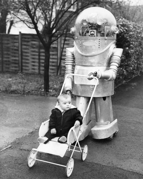Disturbingly Odd People from the Past