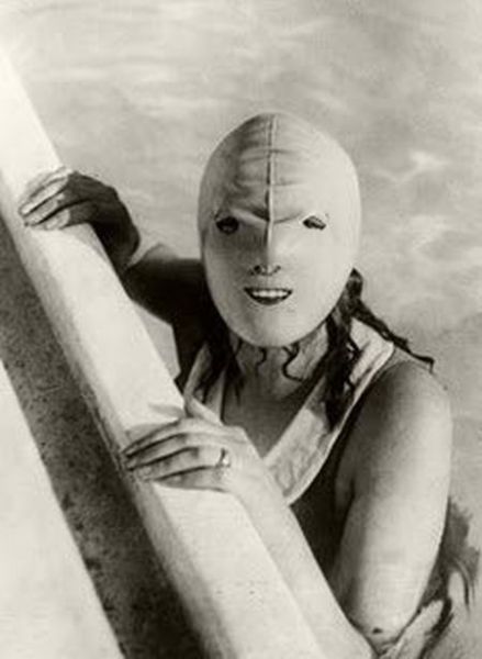 Disturbingly Odd People from the Past