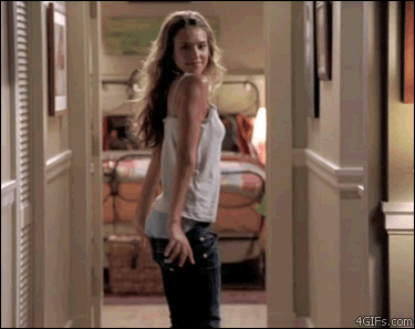 Jessica Alba Sizzles in Sexy GIFs
