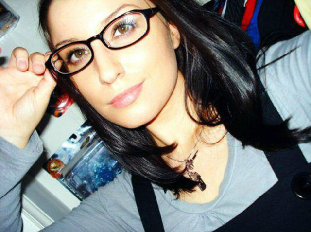 A Few Hot Girls Who Make Glasses Look Sexy