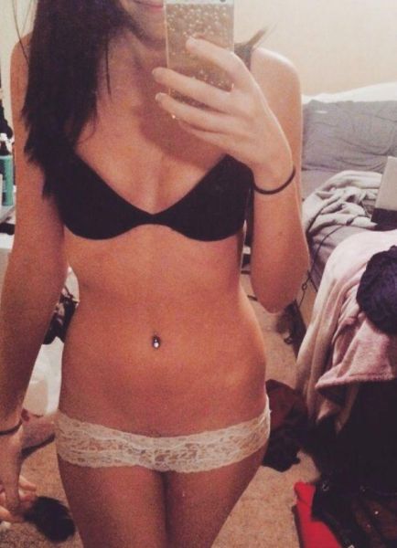 Sexy Girls Who Have Really Messy Rooms