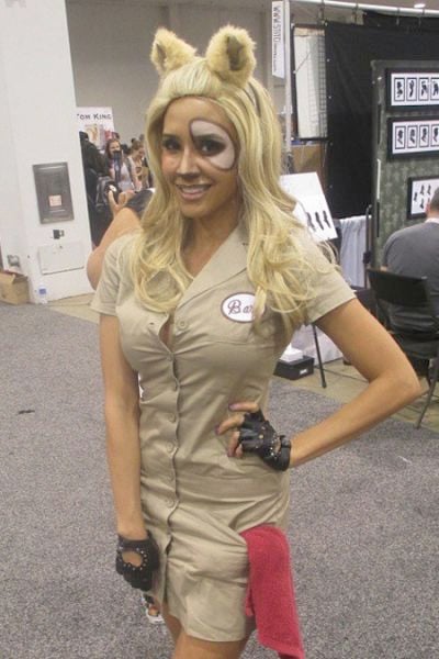 Hot Girls Who Make Cosplay Look Sexy