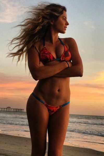 Beautiful Summer Loving Bikini Girls
