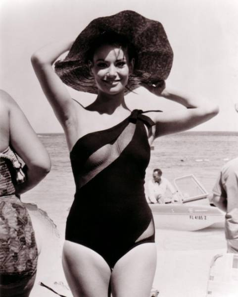 The Sexiest Girls of James Bond Movies
