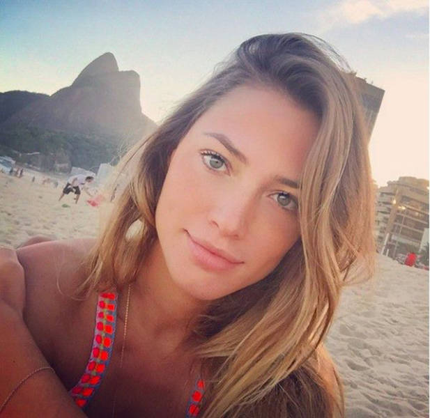 Beautiful Girls Make the World Go Around