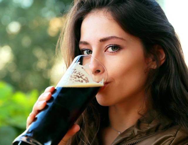 Beautiful Girls Make the World Go Around