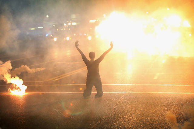 Jaw-Dropping Moments In History Captured On Camera