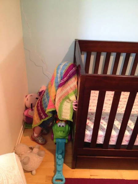 Kids That Totally Suck At Hide And Seek