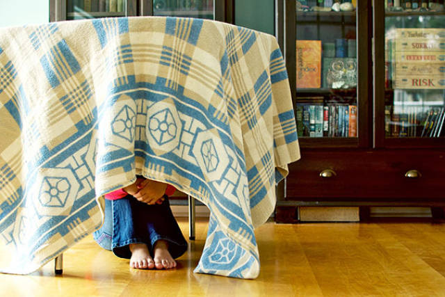Kids That Totally Suck At Hide And Seek