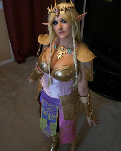 The Sexy Cosplay Girls of Every Nerd