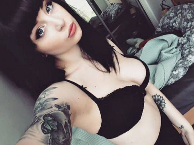 Hot Tattoos And Sexy Women Go Really Well Together