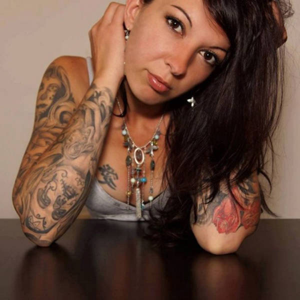 Hot Tattoos And Sexy Women Go Really Well Together
