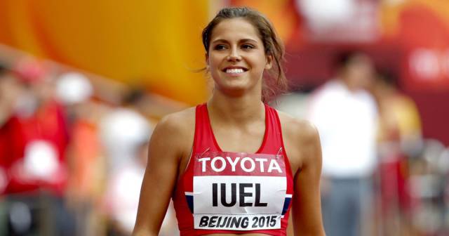 Beautiful Girls Make the World Go Around